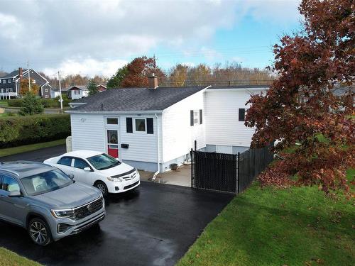 330 Lake Road, Glace Bay, NS 