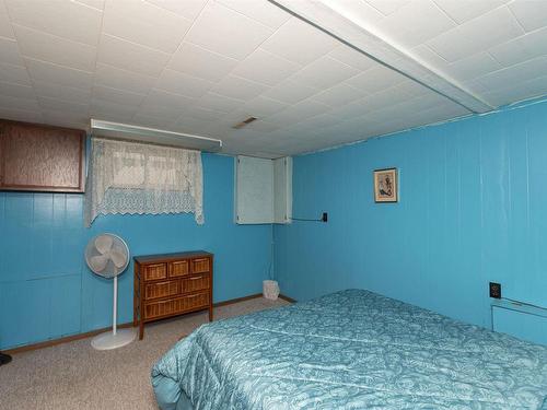 369 Royal Street, Thunder Bay, ON - Indoor Photo Showing Bedroom