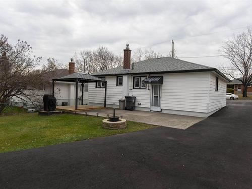 369 Royal Street, Thunder Bay, ON - Outdoor