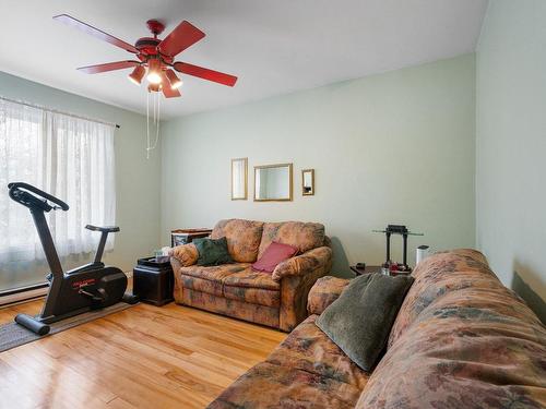 Living room - 1816  - 1818 Rue Cardinal, Montréal (Le Sud-Ouest), QC - Indoor Photo Showing Other Room