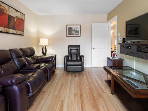 Living room - 1816  - 1818 Rue Cardinal, Montréal (Le Sud-Ouest), QC - Indoor Photo Showing Living Room