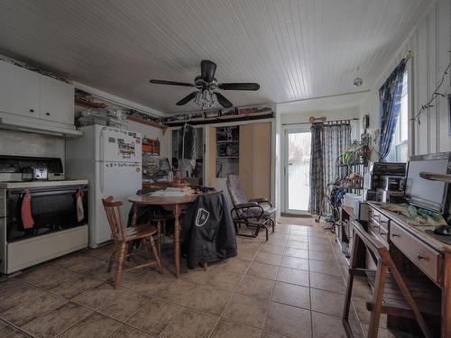 IntÃ©rieur - 1767  - 1769 Rue Bellefeuille, Trois-Rivières, QC - Indoor Photo Showing Kitchen