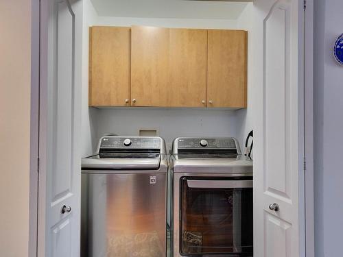 Laundry room - 2156 Rue De Castellane, Laval (Vimont), QC - Indoor Photo Showing Laundry Room