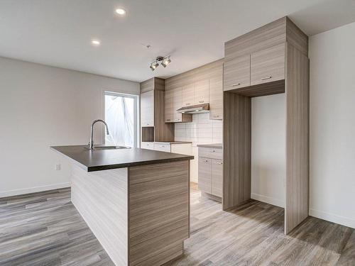 Overall view - 2104-4955 Rue Des Ormes, Contrecoeur, QC - Indoor Photo Showing Kitchen