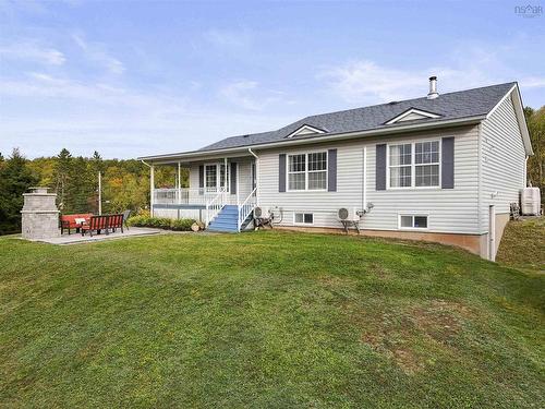 44 Kingswood Drive, East Uniacke, NS 