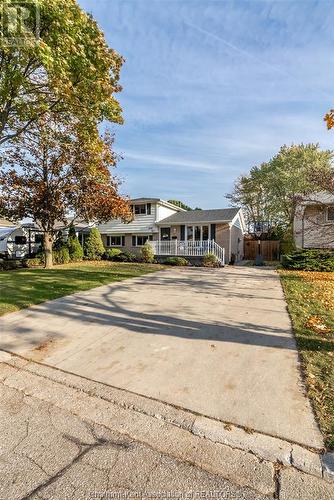 44 Thornhill Crescent, Chatham, ON 