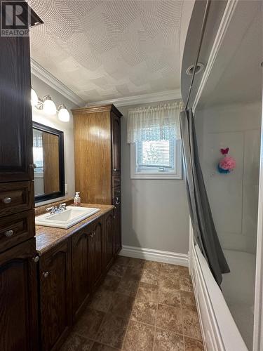 7 School Road, Marystown, NL - Indoor Photo Showing Bathroom