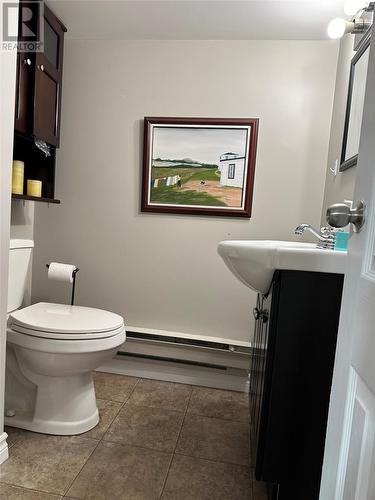 7 School Road, Marystown, NL - Indoor Photo Showing Bathroom