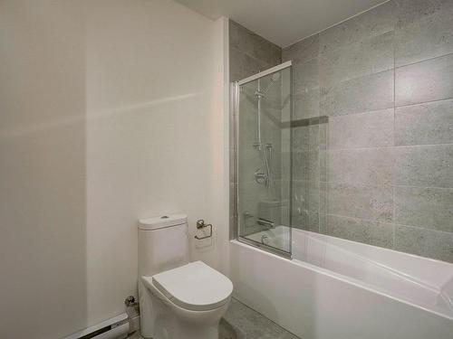 Overall view - 2106-4955 Rue Des Ormes, Contrecoeur, QC - Indoor Photo Showing Bathroom