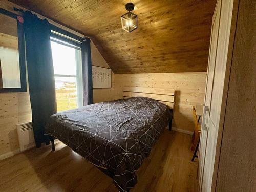 Bedroom - 114 Route 204, Lac-Frontière, QC - Indoor Photo Showing Bedroom