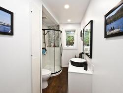 Ensuite bathroom - 