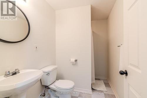 65 Ironhorse Crescent, Caledon, ON - Indoor Photo Showing Bathroom