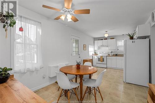 124 Lafferty Avenue, Lasalle, ON - Indoor Photo Showing Dining Room