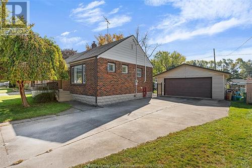 124 Lafferty Avenue, Lasalle, ON - Outdoor With Exterior