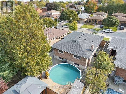 62 Greencedar Drive, Hamilton, ON - Outdoor With Above Ground Pool