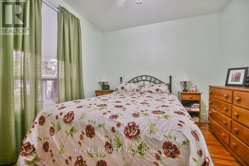 173 Columbus Avenue, Timmins (Timmins South - West), ON - Indoor Photo Showing Bedroom