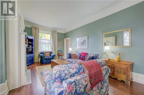 22 Harvey Street, Cambridge, ON - Indoor Photo Showing Bedroom