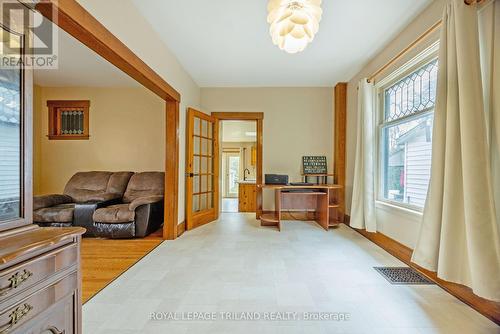 17 Balaclava Street, St. Thomas, ON - Indoor