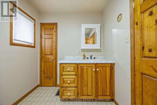 17 Balaclava Street, St. Thomas, ON - Indoor