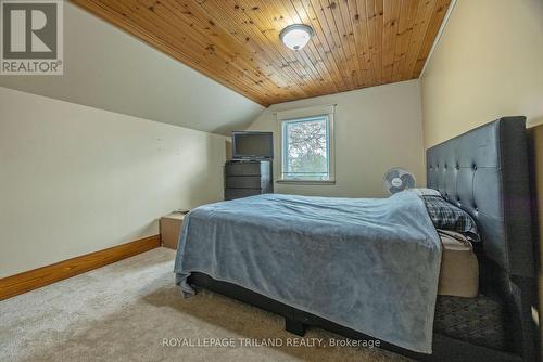 17 Balaclava Street, St. Thomas, ON - Indoor Photo Showing Bedroom