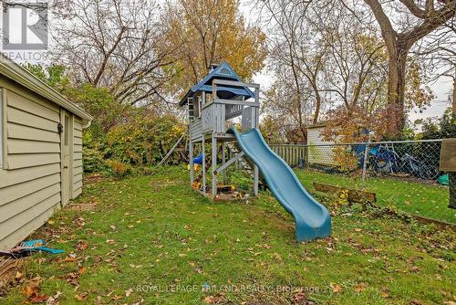 17 Balaclava Street, St. Thomas, ON - Outdoor