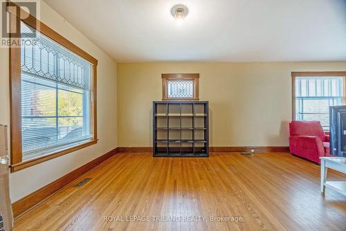 17 Balaclava Street, St. Thomas, ON - Indoor Photo Showing Other Room