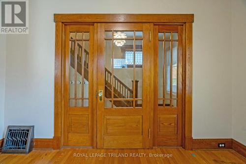 17 Balaclava Street, St. Thomas, ON - Indoor Photo Showing Other Room