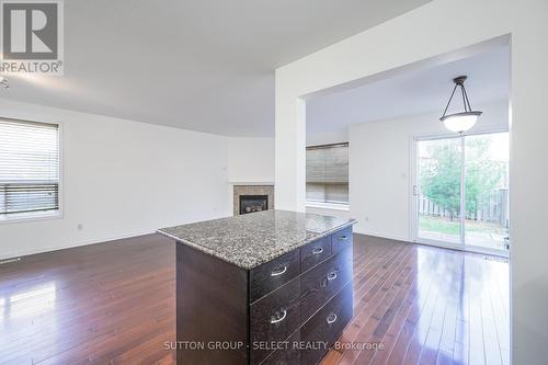 788 Silversmith Street, London, ON - Indoor Photo Showing Kitchen