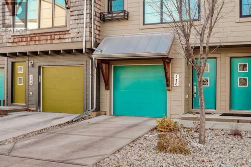 118 Walden Circle Se, Calgary, AB - Outdoor