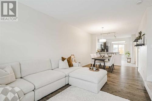 118 Walden Circle Se, Calgary, AB - Indoor Photo Showing Living Room