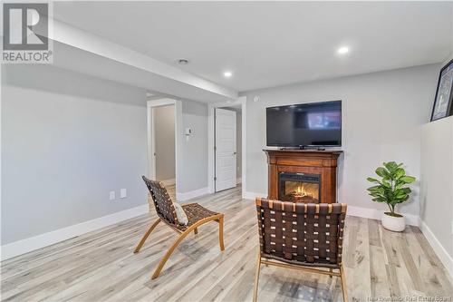 16 Johnson Avenue, Oromocto West, NB - Indoor With Fireplace