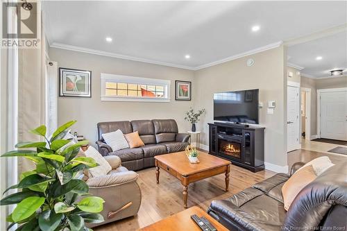 16 Johnson Avenue, Oromocto West, NB - Indoor Photo Showing Living Room