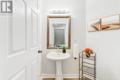 126 Rush Road, Aurora, ON - Indoor Photo Showing Bathroom