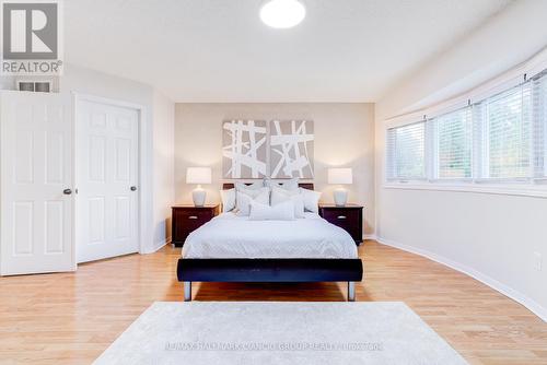 126 Rush Road, Aurora, ON - Indoor Photo Showing Bedroom