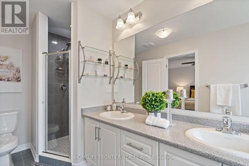 20 Verbena Street, East Gwillimbury, ON - Indoor Photo Showing Bathroom