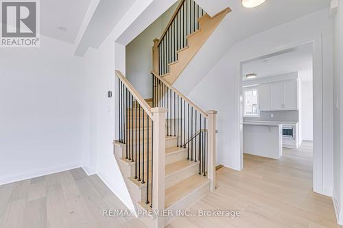 1220 Poppy Gardens, Oakville, ON - Indoor Photo Showing Other Room