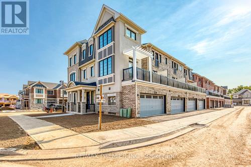 1220 Poppy Gardens, Oakville, ON - Outdoor With Facade