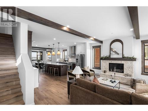 7000 Mcgillivray Lake Drive Unit# 6, Sun Peaks, BC - Indoor Photo Showing Living Room With Fireplace