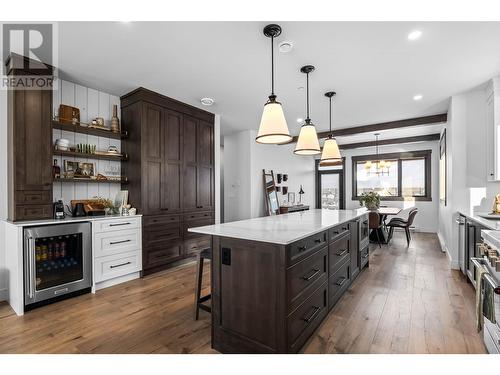 7000 Mcgillivray Lake Drive Unit# 7, Sun Peaks, BC - Indoor Photo Showing Kitchen With Upgraded Kitchen