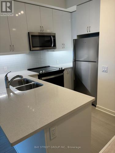 1003 - 4955 Yonge Street, Toronto, ON - Indoor Photo Showing Kitchen With Double Sink