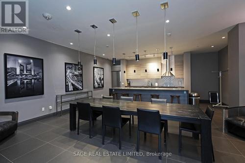 3303 - 224 King Street W, Toronto, ON - Indoor Photo Showing Dining Room