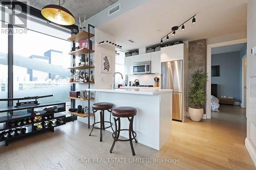 3303 - 224 King Street W, Toronto, ON - Indoor Photo Showing Kitchen