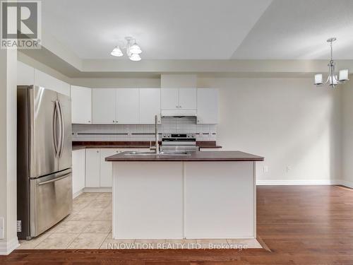 720 Brian Good Avenue, Ottawa, ON - Indoor Photo Showing Kitchen With Double Sink