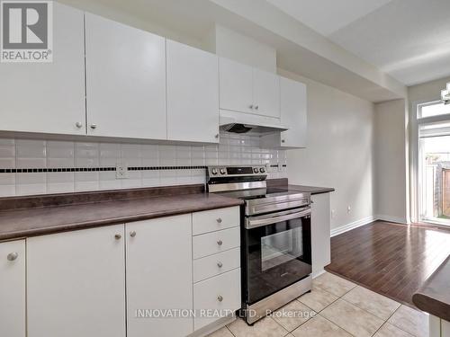 720 Brian Good Avenue, Ottawa, ON - Indoor Photo Showing Kitchen