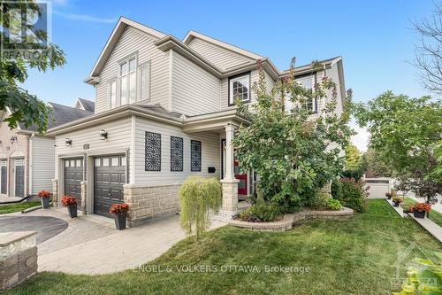 341 Shadehill Crescent, Barrhaven (7708 - Barrhaven - Stonebridge), ON - Outdoor With Facade