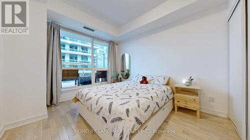 707 Sw - 9191 Yonge Street, Richmond Hill, ON - Indoor Photo Showing Bedroom