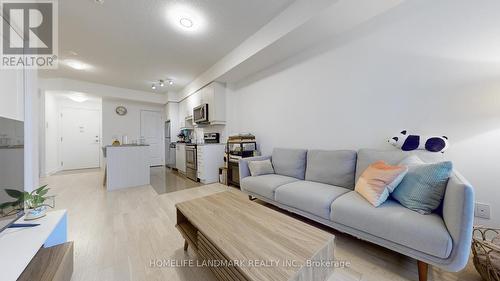 707 Sw - 9191 Yonge Street, Richmond Hill, ON - Indoor Photo Showing Living Room