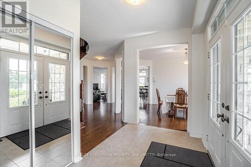 1 Treetops Boulevard, New Tecumseth, ON - Indoor Photo Showing Other Room