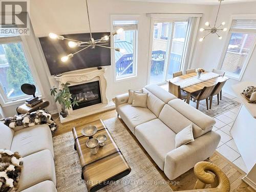 44 Pexton Avenue, Richmond Hill, ON - Indoor Photo Showing Living Room With Fireplace