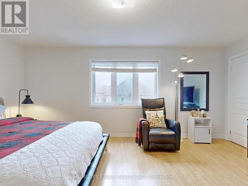 44 Pexton Avenue, Richmond Hill, ON - Indoor Photo Showing Bedroom